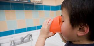 env-dw-child-drinking-water.jpg